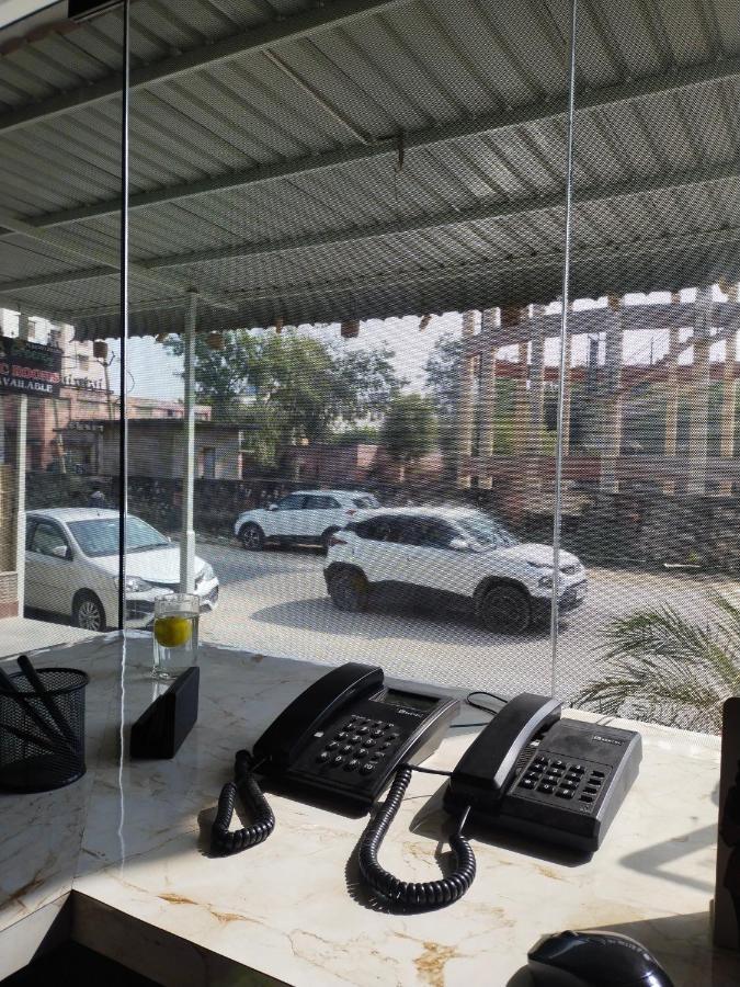 Hotel Greenoz Jaipur